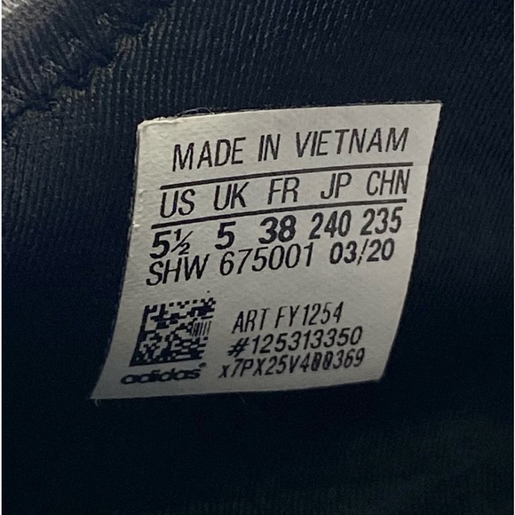 Men’s Adidas NMD R1 V2 Tokyo Nights Tennis Shoe Size 5.5 Black - Picture 6 of 7